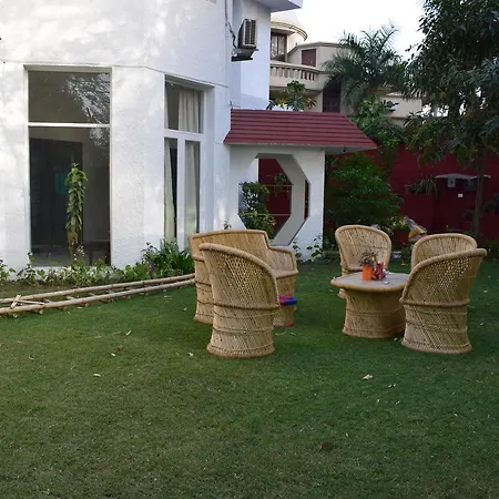 Roots Hostel-3