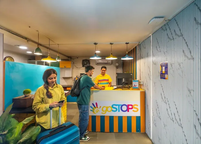 Gostops Delhi - Private Rooms & Dorms New Delhi